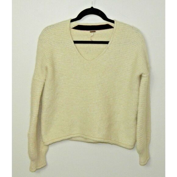 Free People Sweater Women Size Small Ivory Alpaca Blend V-Neck Oversized Cropped - Picture 2 of 8